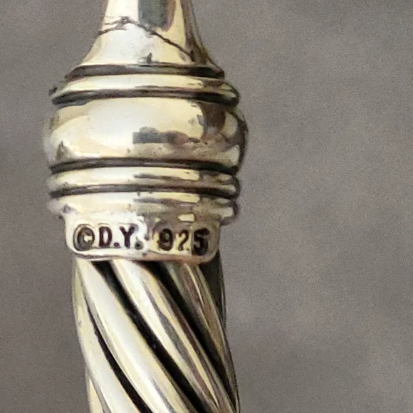 David Yurman Metro Cable Hinged Choker Necklace, Sterling and 14K Gold - Picture 3 of 7